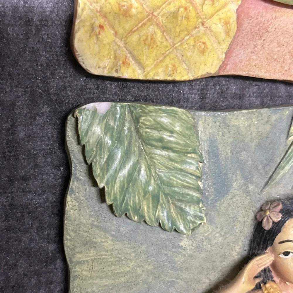 4 Vtg ALOHA Wall Plaque 3D Hula Woman & Ukulele‎ Hawaii 4.5